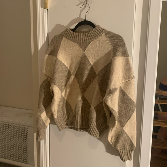 H&M Argyle Patterned Sweater - Picture 7 of 8